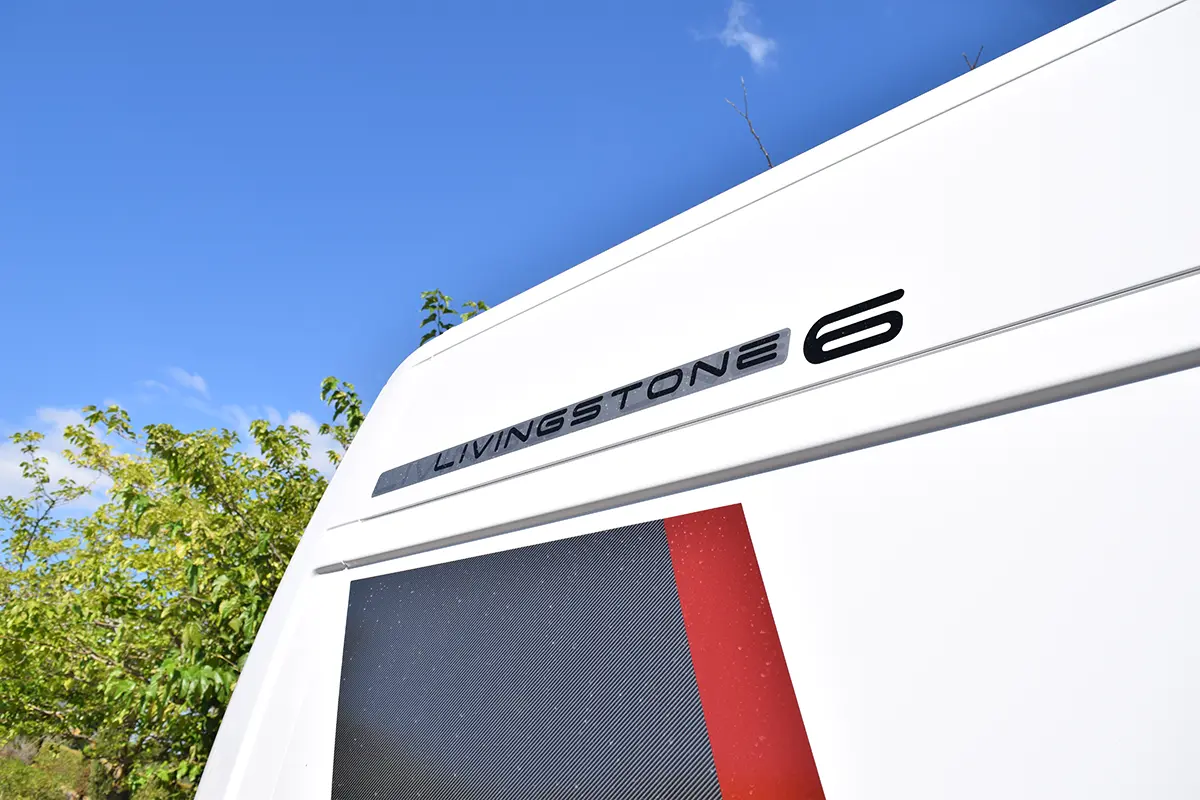 roller team livingstone 2 exterior 02